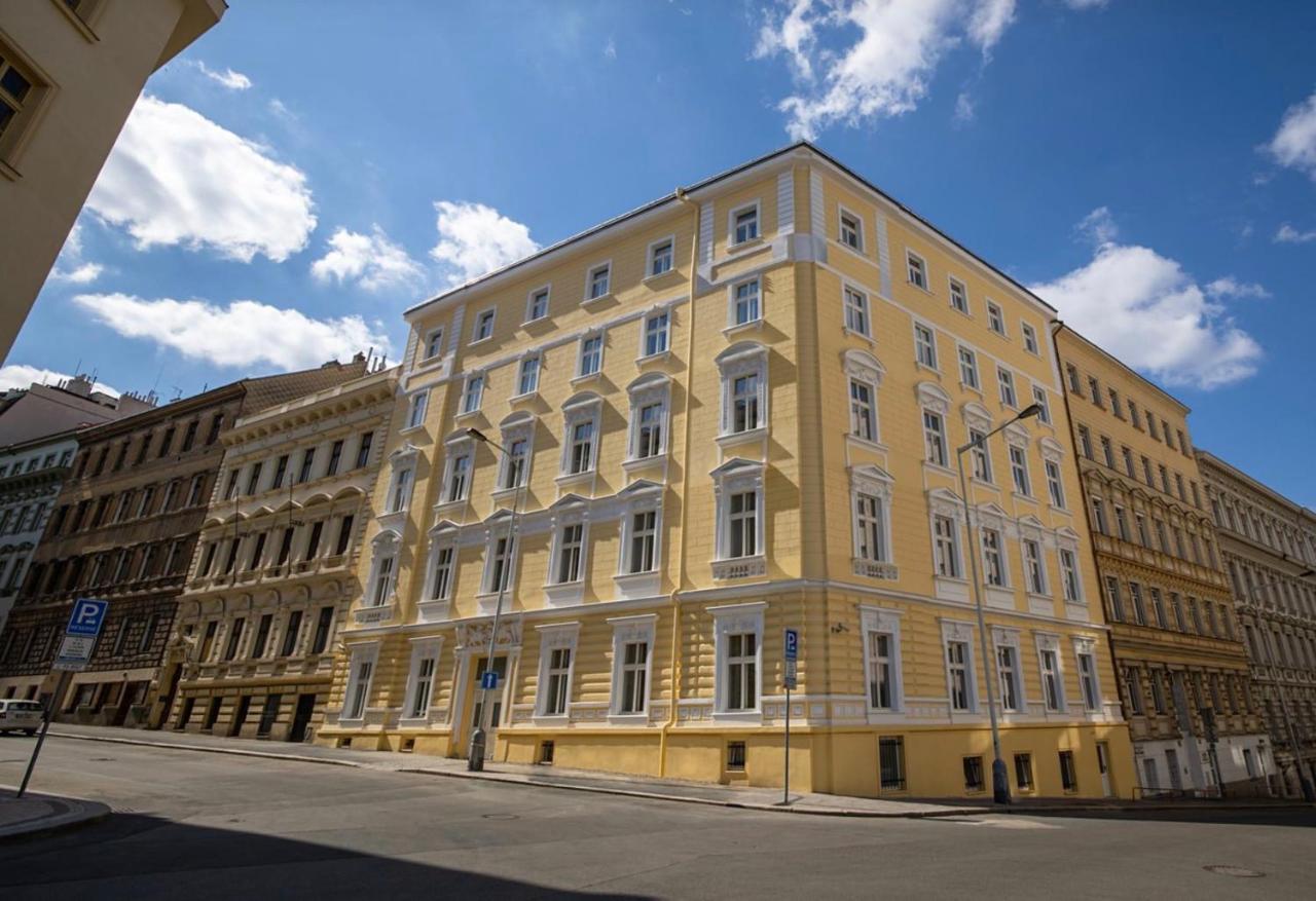 Nana Flat Apartment Prague Luaran gambar